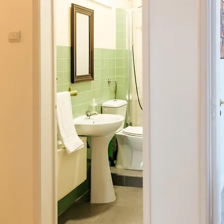 Marques Pombal Family Guest house Lisbon