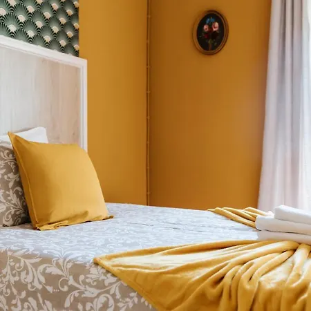 Guest house Marques Pombal Family *